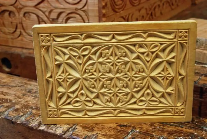 artistic wood carving